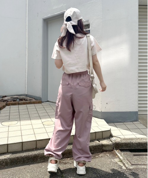 OLIVE des OLIVE（オリーブデオリーブ）の「クロップドTシャツ　1031060370（Tシャツ/カットソー・レディース・オフホワイト/ピンク/ブラック・FREE）」の17枚目の写真