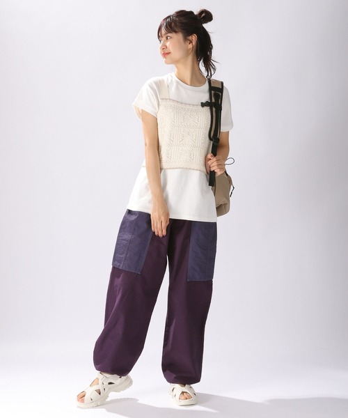 niko and（ニコアンド）の「バイカラーBIGポケットパンツ
