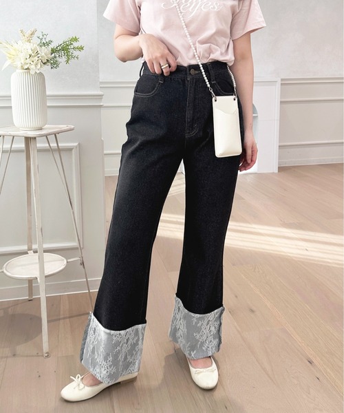 apres jour（アプレジュール）の「ハイウエストレースロールアップフレアデニム【ZOZOTOWN限定アイテム】（デニムパンツ・レディース・インディゴブルー/ライトブルー/ブラック・X-LARGE/MEDIUM/SMALL/LARGE）」の21枚目の写真