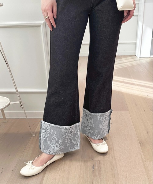 apres jour（アプレジュール）の「ハイウエストレースロールアップフレアデニム【ZOZOTOWN限定アイテム】（デニムパンツ・レディース・インディゴブルー/ライトブルー/ブラック・X-LARGE/MEDIUM/SMALL/LARGE）」の18枚目の写真