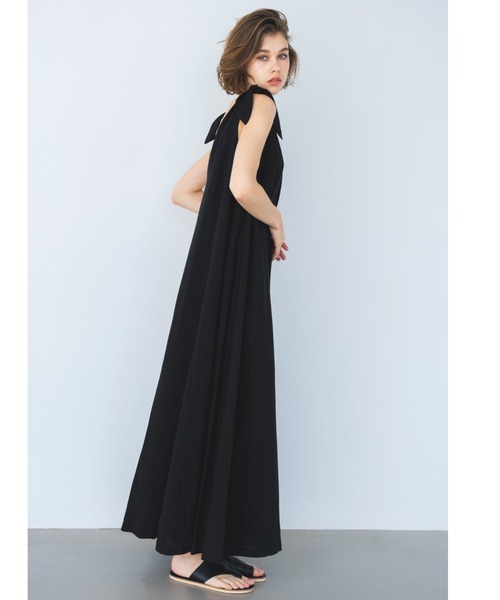 ALEXIA STAM(アリシアスタン)の「Tie Shoulder Long Dress / Vカット麻混ワンピース(ワンピース・レディース・ブラック/グリーン/ブラウン・FREE)」の8枚目の写真