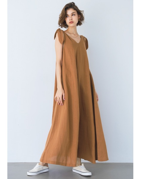 ALEXIA STAM(アリシアスタン)の「Tie Shoulder Long Dress / Vカット麻混ワンピース(ワンピース・レディース・ブラック/グリーン/ブラウン・FREE)」の14枚目の写真