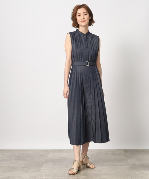 grove（グローブ）の「◆着映え間違いなし！シャンブレープリーツワンピース（ワンピース・レディース・ブルー/ライトベージュ/ブラウン系・02/03/01/04/05）」の13枚目の写真