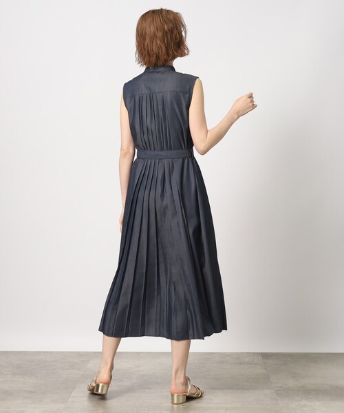 grove（グローブ）の「◆着映え間違いなし！シャンブレープリーツワンピース（ワンピース・レディース・ブルー/ライトベージュ/ブラウン系・02/03/01/04/05）」の15枚目の写真