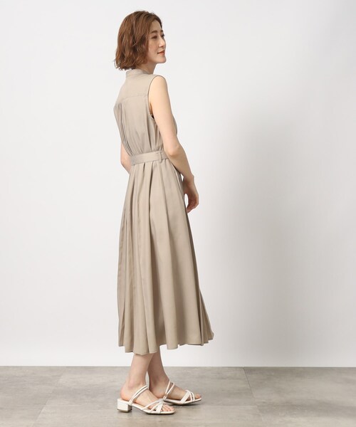 grove（グローブ）の「◆着映え間違いなし！シャンブレープリーツワンピース（ワンピース・レディース・ブルー/ライトベージュ/ブラウン系・02/03/01/04/05）」の18枚目の写真