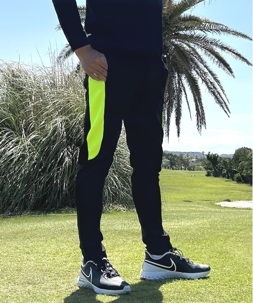 美品 ラッセルノ ジャージ スキニーパンツ 4 ポンチ素材 スウェット ゴルフ COMONGOLF スウェットパンツ ジャージ エアー ポンチゴルフ