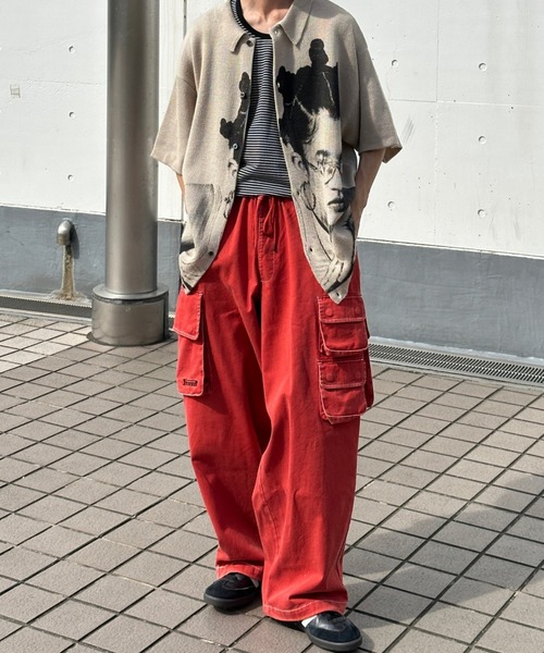 Perushu(ペルーシュ)の「マルチポケットワイドイージースノーカーゴパンツ(カーゴパンツ・メンズ・チャコールグレー/カーキ/レッド・LARGE/SMALL/MEDIUM)」の12枚目の写真