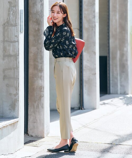 grove（グローブ）の「◆360度抜かりなし！楽チンきれいなマイベストテーパードパンツ（その他パンツ・レディース・ブラック系1/イエロー/グリーン/ブラック/ベージュ・02/03/01/04/00/05）」の22枚目の写真