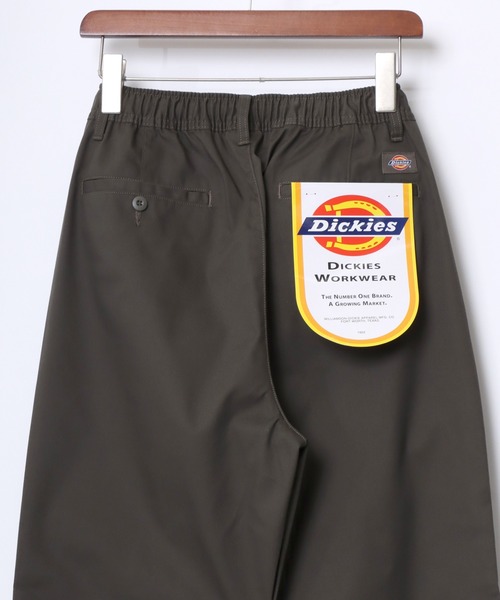 Dickies（ディッキーズ）の「Dickies/ディッキーズ Twill ＆ Denim Work Pants/ツイル デニム タックワイドパンツ/ルーズテーパードワークパンツ/イージーパンツ（デニムパンツ・メンズ・チャコール/ブルー系その他/カーキ/ブラック系その他/ベージュ/ブラック・M/L/XL）」の11枚目の写真