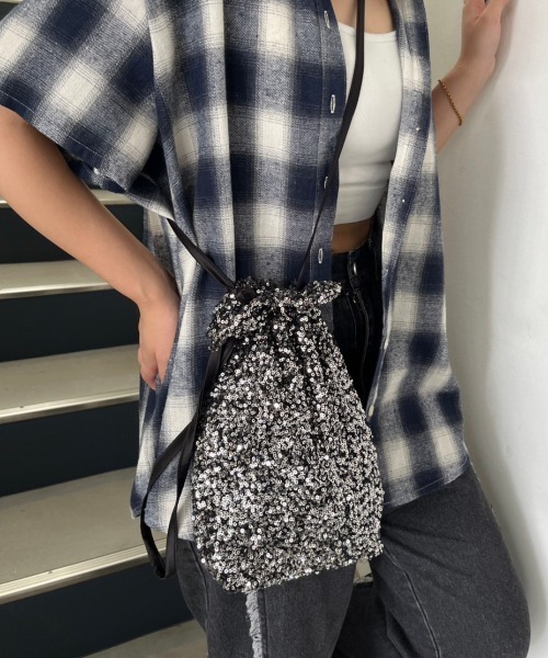 nemne store（ネンネストア）の「スパンコールバッグ（ショルダーバッグ・レディース・ブラック/シルバー・フリー）」の10枚目の写真