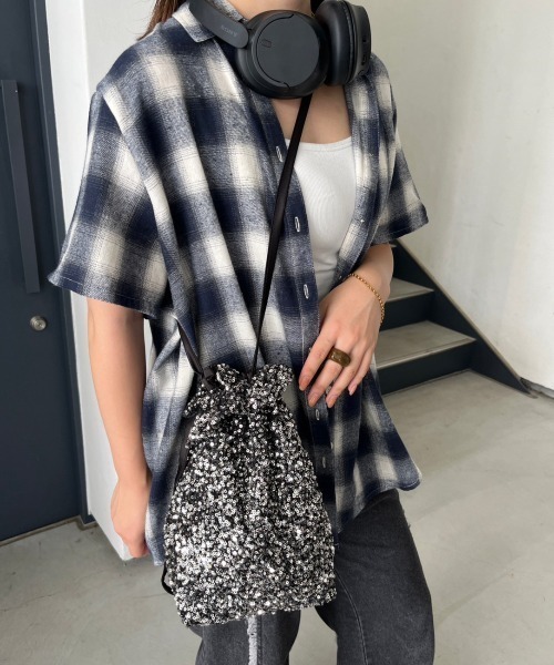 nemne store（ネンネストア）の「スパンコールバッグ（ショルダーバッグ・レディース・ブラック/シルバー・フリー）」の12枚目の写真