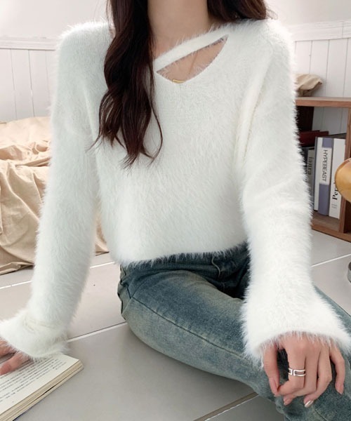 i-dare(アイディア)の「【i-dare】モヘアライク クロップド ニット ワイドセーター(ニット/セーター・レディース・グレー/アイボリー/ブラック/ホワイト/ライトパープル・FREE)」の6枚目の写真