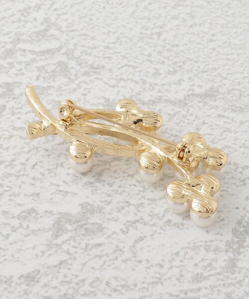 SHOO・LA・RUE(シューラルー)の「◆【セレモニー】花束フラワーブローチ(ブローチ/コサージュ・レディース・シルバー/ゴールド・00)」の4枚目の写真