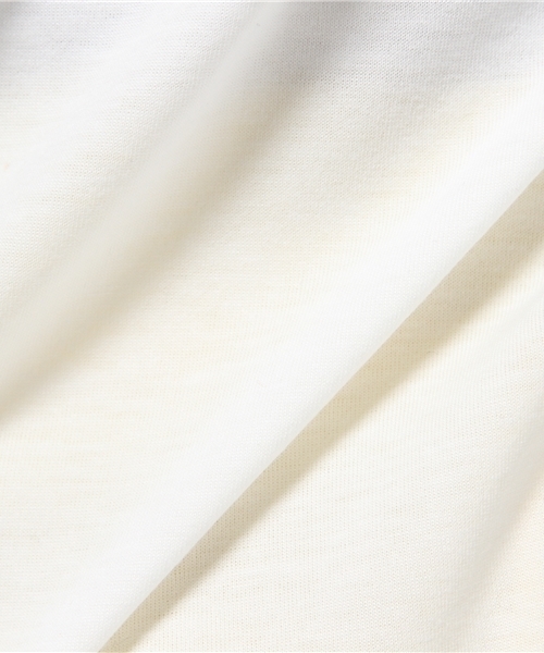 one after another NICE CLAUP(ワンアフターアナザーナイスクラップ)の「【ナイスクラップ】ポケット付きTシャツ(Tシャツ/カットソー・レディース・オフホワイト/カーキ/ネイビー・FREE)」の11枚目の写真