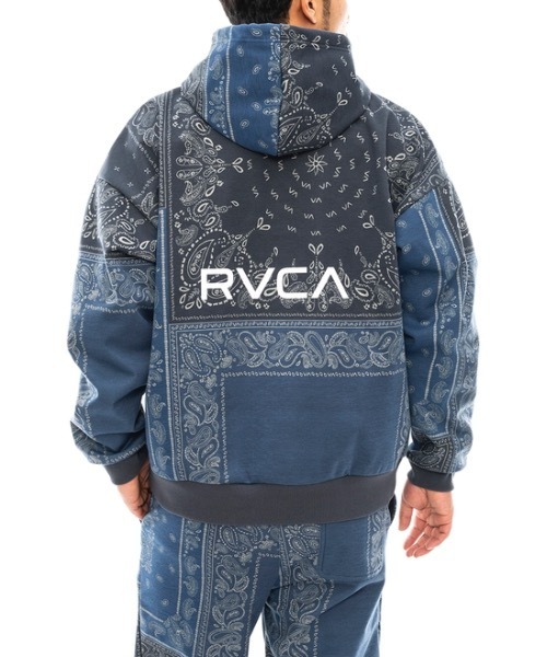 ★★送料無料★★RVCA MEN'S BANDANA PATTERN PATCHWORK HOODIE RVCA（ルーカ）の「RVCA メンズ PATCHWORK BANDANA H パーカー