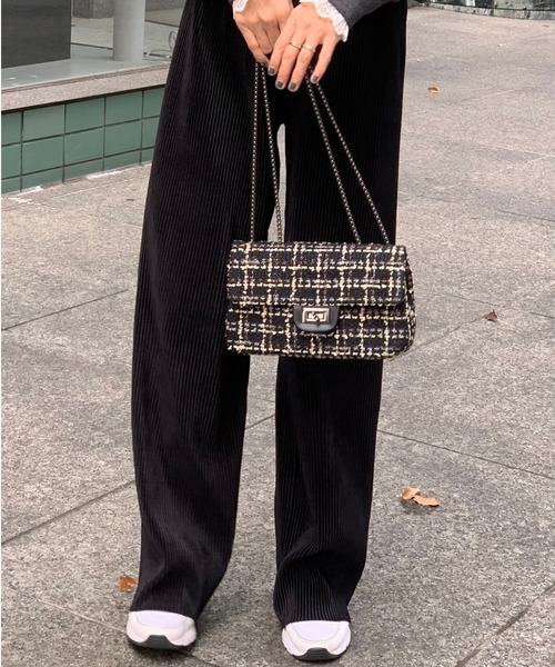 E&C closet…（イーアンドシークローゼット）の「ツイードチェーンバッグ（ショルダーバッグ・レディース・ブラック/その他・FREE）」の7枚目の写真