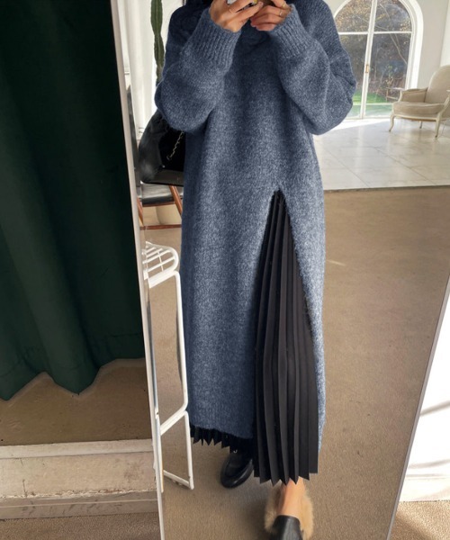 Miniministore(ミニミニストア)の「ニットワンピース 秋冬 ディープスリット(ワンピース・レディース・ブラック/アイボリー/ブルーグレー/グレー・フリー)」の4枚目の写真