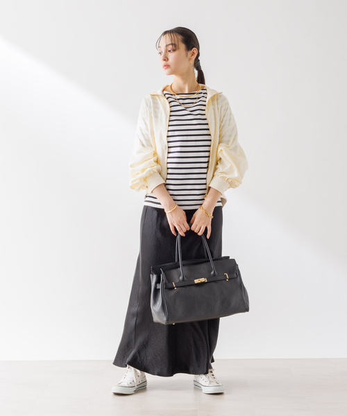 Rouge vif Anna(ルージュヴィフアンナ)の「バックVボーダーロンT(Tシャツ/カットソー・レディース・ブラック/ブルー・フリー)」の15枚目の写真