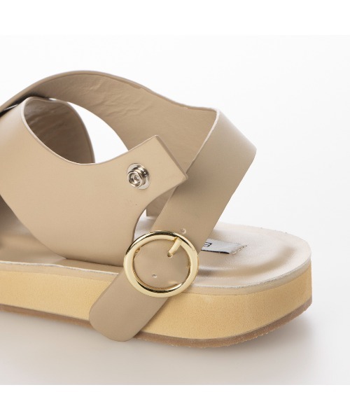 EVOL（イーボル）の「【EVOL】クロスベルトフラットサンダル IW5304（サンダル・レディース・ベージュ/ブラック・S/M/L/LL）」の15枚目の写真