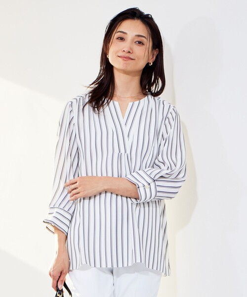 自由区（ジユウク）の「【洗える】SOMELOSテンセルスキッパー ブラウス（シャツ/ブラウス・レディース・アイボリー系/スカイブルー系2/グレー系1/ピンク系1・46/44）」の2枚目の写真