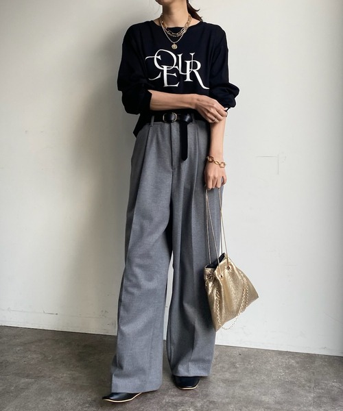 DouDou（ドゥドゥ）の「【WEB限定】フロッキーロゴロンTEE（Tシャツ/カットソー・レディース・ブラック/グレー/オフホワイト・FREE）」の4枚目の写真