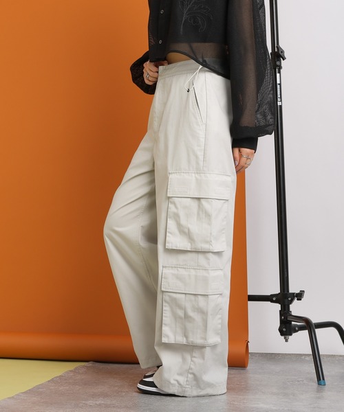 RAGEBLUE（レイジブルー）の「ビッグポケット/ミリタリールーズカーゴパンツ（カーゴパンツ・レディース・ライトグレー/ブラック/ライム・FREE）」の17枚目の写真