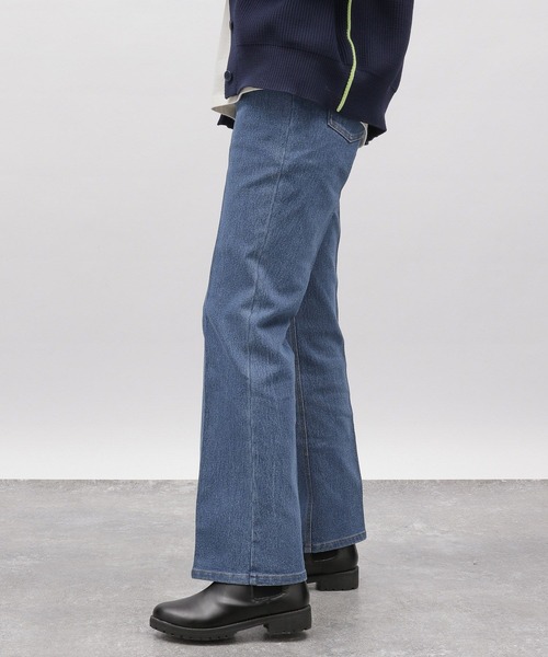 LAKOLE(ラコレ)の「フレアデニム / 102226(デニムパンツ・レディース・チャコール/アクア/ネイビー・LARGE/MEDIUM/SMALL)」の15枚目の写真