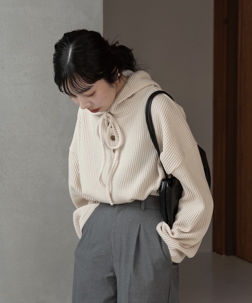 lawgy（ラウジー）の「string hood rib tops / ストリングフードリブトップス（Tシャツ/カットソー・レディース・ブラック/アイボリー・FREE）」の16枚目の写真