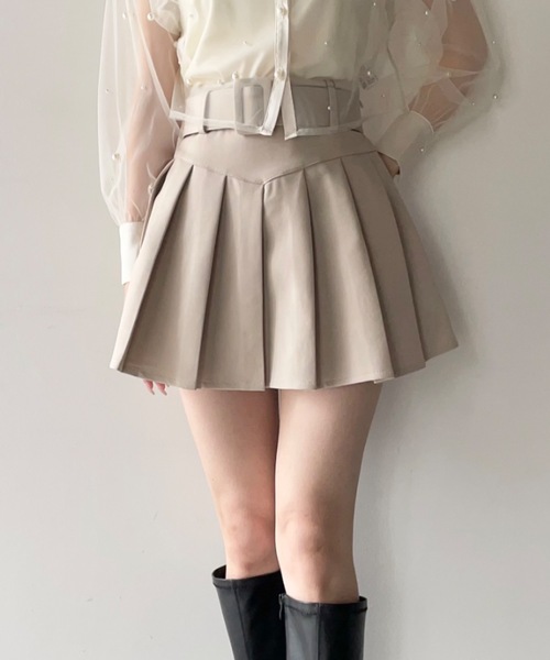 PRADA ベルト付きベージュミニスカート PRADA ベルト付きベージュミニスカート PRADA ベルト付きベージュミニ