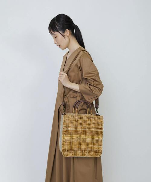 LOISIR　ロワズィール　【2WAY】異素材コンビスクエアショルダーバッグ セール】【2WAY】異素材コンビスクエアショルダーバッグ