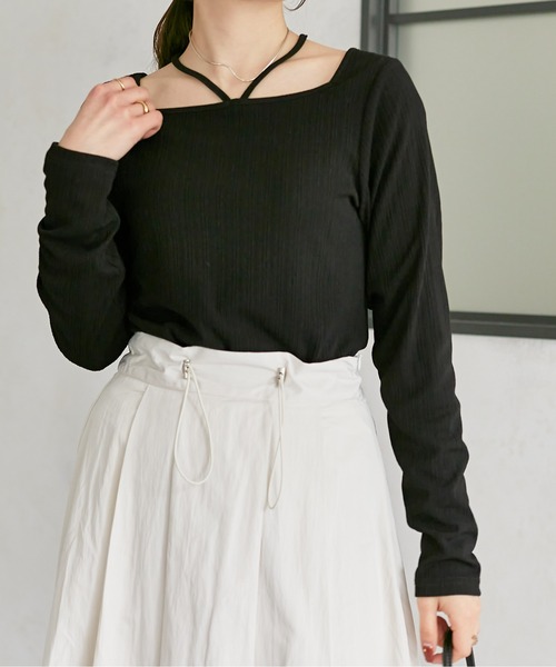 Thevon（ゼボン）の「ランダムリブホルターネックプルオーバー（Tシャツ/カットソー・レディース・オフホワイト/ブラック/モカ/イエロー・FREE）」の16枚目の写真