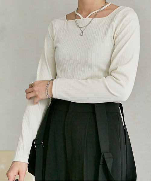 Thevon（ゼボン）の「ランダムリブホルターネックプルオーバー（Tシャツ/カットソー・レディース・オフホワイト/ブラック/モカ/イエロー・FREE）」の7枚目の写真