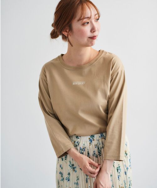 le.coeur blanc（ルクールブラン）の「BOUQUETロゴ7分袖T（Tシャツ/カットソー・レディース・ベージュ/オフホワイト・38）」の6枚目の写真