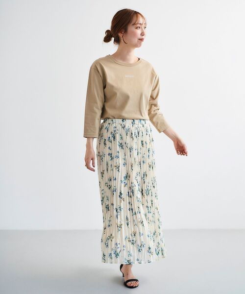 le.coeur blanc（ルクールブラン）の「BOUQUETロゴ7分袖T（Tシャツ/カットソー・レディース・ベージュ/オフホワイト・38）」の14枚目の写真