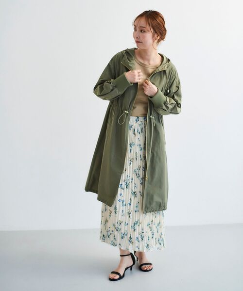 le.coeur blanc（ルクールブラン）の「BOUQUETロゴ7分袖T（Tシャツ/カットソー・レディース・ベージュ/オフホワイト・38）」の17枚目の写真