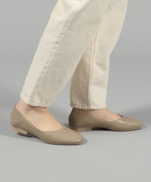 GLOBAL WORK（グローバルワーク）の「らくっションソールパンプス/996322（パンプス・レディース・ブラック/アイボリー/シルバー/ベージュ・LARGE/MEDIUM）」の12枚目の写真