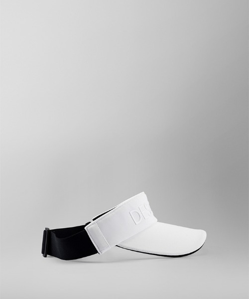 DESCENTE GOLF（デサントゴルフ）の「後ろゴムアジャストサンバイザー
