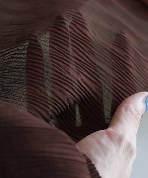 reca（レカ）の「ハイネックランダムプリーツボリュームスリーブブラウス（シャツ/ブラウス・レディース・アイボリー/ブラック/ミント/オリーブ/ブラウン系その他/ピンク系その他/ブルー・M）」の22枚目の写真