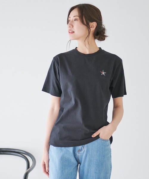 Arnold Palmer（アーノルドパーマー）の「スターモチーフ シェア Tシャツ（Tシャツ/カットソー・レディース・ブラック/ホワイト/ライトベージュ・LL/L/M/S/XS）」の19枚目の写真