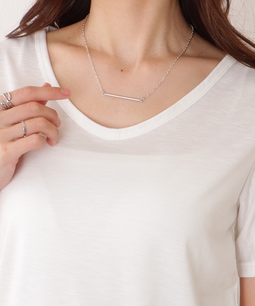 Lace Ladies(レースレディース)の「Vネック ベーシック 半袖 ゆる トップス(Tシャツ/カットソー・レディース・ブラック/ベージュ/ホワイト・S/M/XL)」の21枚目の写真