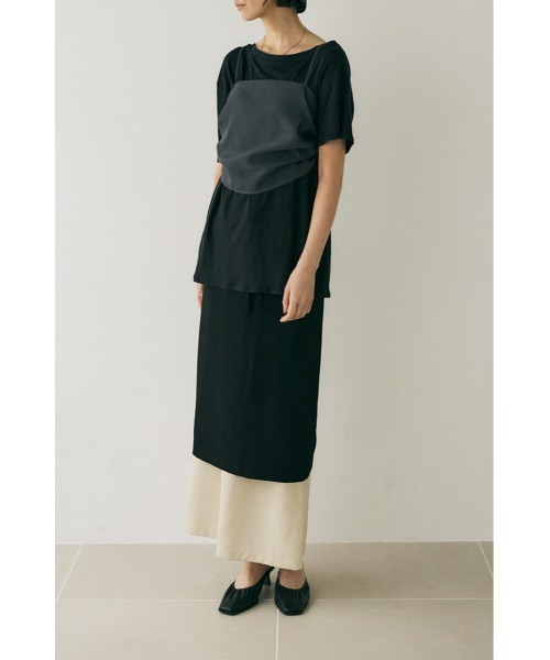 M_(エムアンダーバー)の「吸湿、速乾性のある麻のカットソーと透け感のあるキャミソールの重ね着セット(Tシャツ/カットソー・レディース・ホワイト/ブラック・FREE)」の5枚目の写真