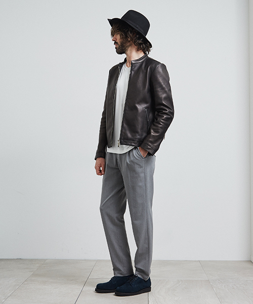 UNITED TOKYO（ユナイテッドトウキョウ）の「テクノラマスムースVネックカットソー（Tシャツ/カットソー・メンズ・オフホワイト/ブラック/ネイビー/グリーン/ピンク/ベージュ/キャメル・1/2/3）」の22枚目の写真