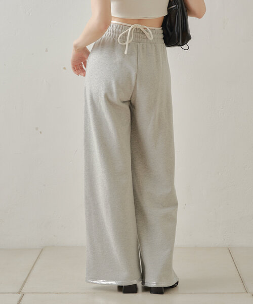 Chico(チコ)の「箔プリントワイドスウェットパンツ(その他パンツ・レディース・ホワイト/グレー/チャコールグレー・FREE)」の7枚目の写真