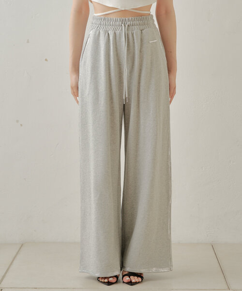 Chico(チコ)の「箔プリントワイドスウェットパンツ(その他パンツ・レディース・ホワイト/グレー/チャコールグレー・FREE)」の21枚目の写真