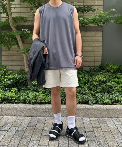 etre pret(エトレプレ)の「汗臭・生乾き臭をブロック!抗菌防臭ドライノースリーブトップス【ユニセックス】(Tシャツ/カットソー・レディース・ブラック/カーキ/チャコールグレー/ホワイト/ネイビー/レッド系・X-SMALL/SMALL/MEDIUM/LARGE/X-LARGE/XX-LARGE)」の12枚目の写真