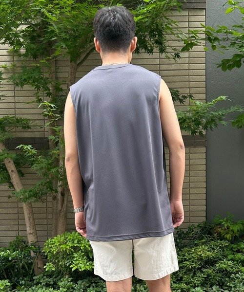 etre pret(エトレプレ)の「汗臭・生乾き臭をブロック!抗菌防臭ドライノースリーブトップス【ユニセックス】(Tシャツ/カットソー・レディース・ブラック/カーキ/チャコールグレー/ホワイト/ネイビー/レッド系・X-SMALL/SMALL/MEDIUM/LARGE/X-LARGE/XX-LARGE)」の15枚目の写真