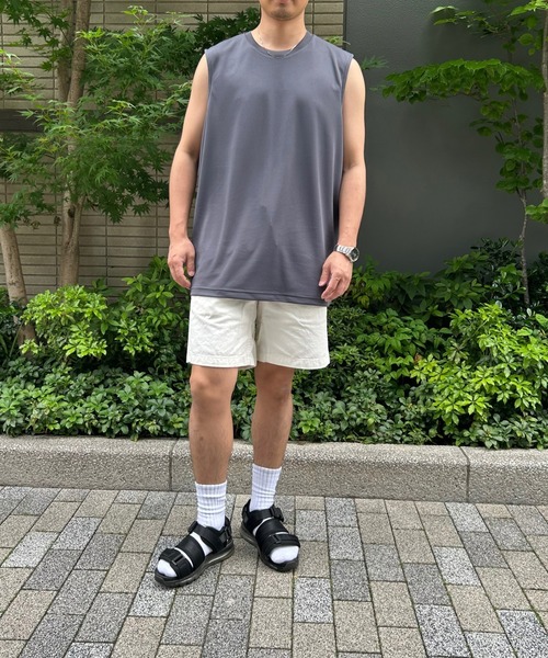 etre pret(エトレプレ)の「汗臭・生乾き臭をブロック!抗菌防臭ドライノースリーブトップス【ユニセックス】(Tシャツ/カットソー・レディース・ブラック/カーキ/チャコールグレー/ホワイト/ネイビー/レッド系・X-SMALL/SMALL/MEDIUM/LARGE/X-LARGE/XX-LARGE)」の14枚目の写真