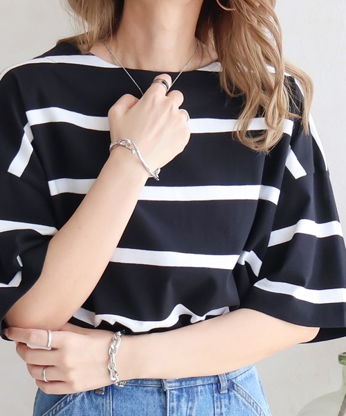 Social GIRL（ソーシャルガール）の「ワイドボーダーBIGTシャツ（Tシャツ/カットソー・レディース・グレイッシュベージュ/ブルー/ブラック・FREE）」の16枚目の写真