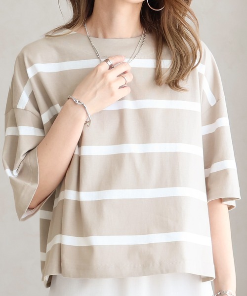 Social GIRL（ソーシャルガール）の「ワイドボーダーBIGTシャツ（Tシャツ/カットソー・レディース・グレイッシュベージュ/ブルー/ブラック・FREE）」の22枚目の写真