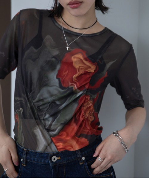 セール】アシンメトリーシャーリングシアートップス（Tシャツ